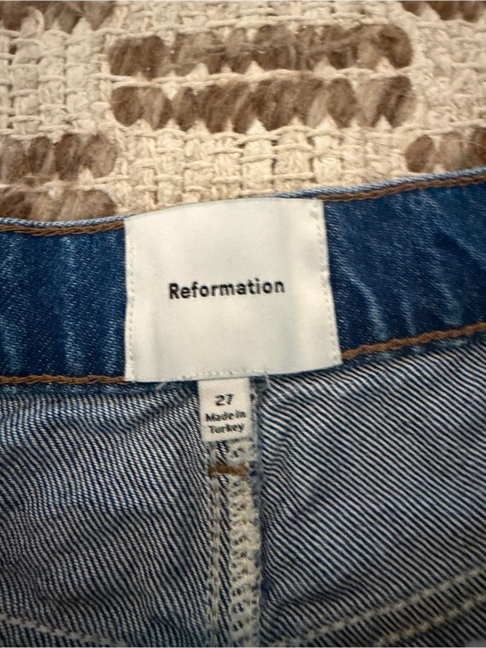 Reformation Raye Shorts - Picture 5 of 6